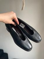 Vivace Leder Halbschuhe Handarbeit Italien 38 1/2 schwarz Aachen - Aachen-Haaren Vorschau