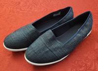 Blaue Slipper/Halbschuh, Größe 42 Hannover - Vahrenwald-List Vorschau
