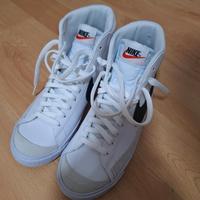 Nike Sneaker hoch Größe 39 NEU Nordrhein-Westfalen - Kirchlengern Vorschau