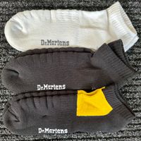 Dr. Martens Double Sock kurz 3 Paar Black Yellow White S/M 36-41 Nordrhein-Westfalen - Wilnsdorf Vorschau