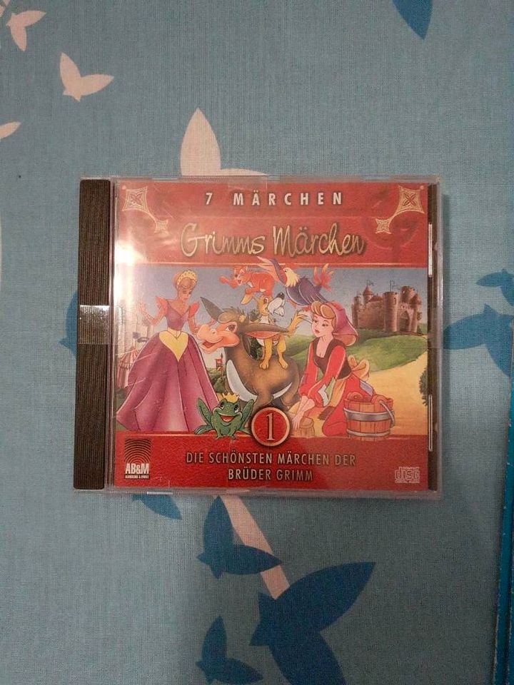 Zwei CD's Grimms Märchen in Klein Offenseth-Sparrieshoop