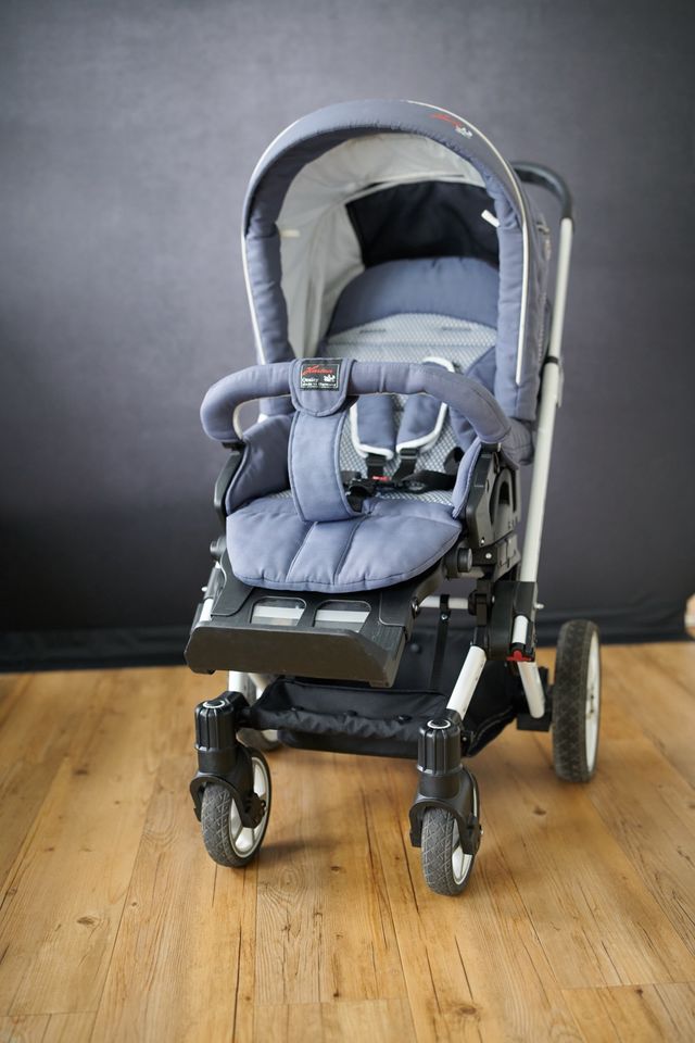 Neuwertiger Kinderwagen Hartan VIP GT + Babywanne+Zubehör in Bielefeld