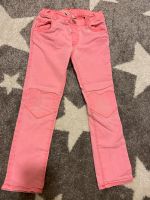 neonpinke Jeans H&M Gr. 104, Mädchen * guter Zustand* Nordrhein-Westfalen - Finnentrop Vorschau