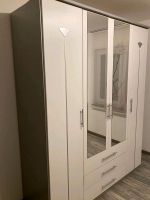 Schrank+Bett+Kleiner Schrank+Nachttische Baden-Württemberg - Bruchsal Vorschau