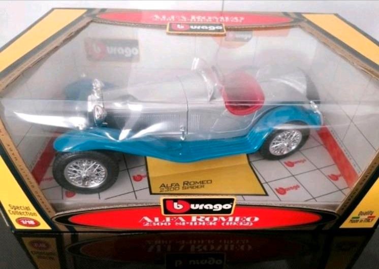 Alfa Romeo 2300 Spider Modellauto Burago 1:18 in Weitersburg