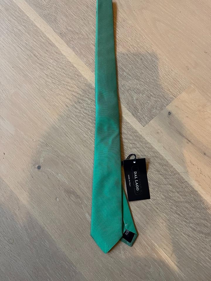 Dal Lago Hemd 10 140 Krawatte grün NEU Fliege Karo Weste NEU in Düsseldorf