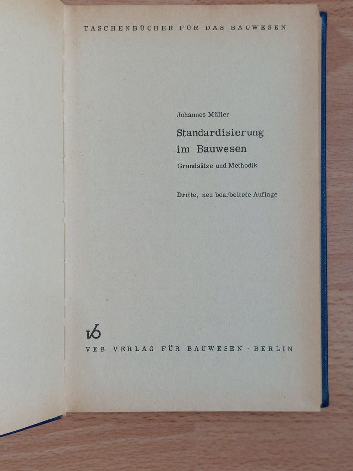 Johannes Müller "Standardisierung im Bauwesen" in Berlin