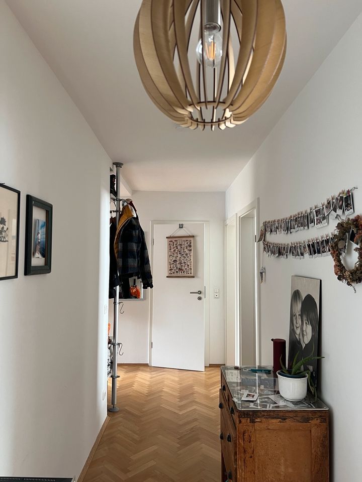 3 Zimmer Wohnung mit Balkon in Isarnähe zur Untermiete [Sept—Jan] in München