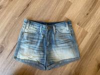 Damen Short Jeans Levi Strauss Gr. 27 Thüringen - Bad Sulza Vorschau