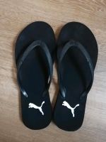 Puma Flip Flops Gr. 35 schwarz Zehentrenner Badeschuhe Bayern - Zellingen Vorschau