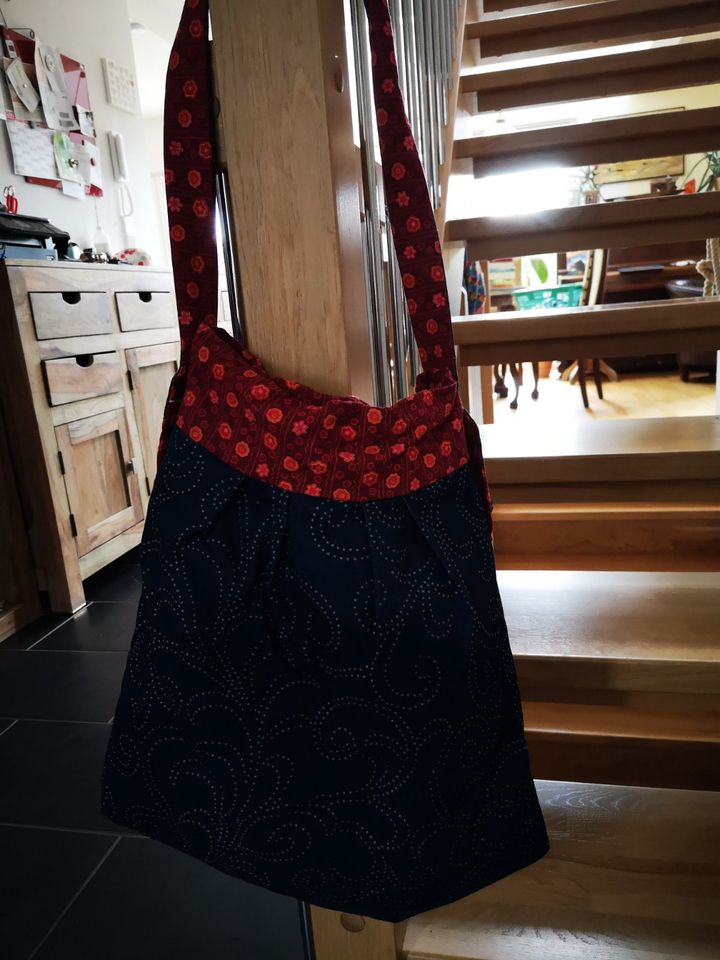 Handmade Tasche Umhängetasche Unikat NEU in Fachingen