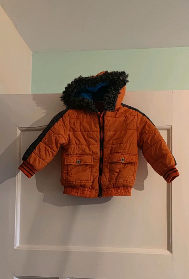 Kinderparka / Kapuzenjacke / Winterjacke / Babyjacke in Lasbek