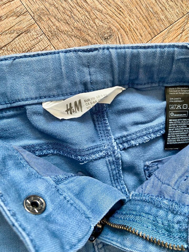 * H&M Jeans Shorts Kids | vintage casual Gr. 116 * in Rüdersdorf