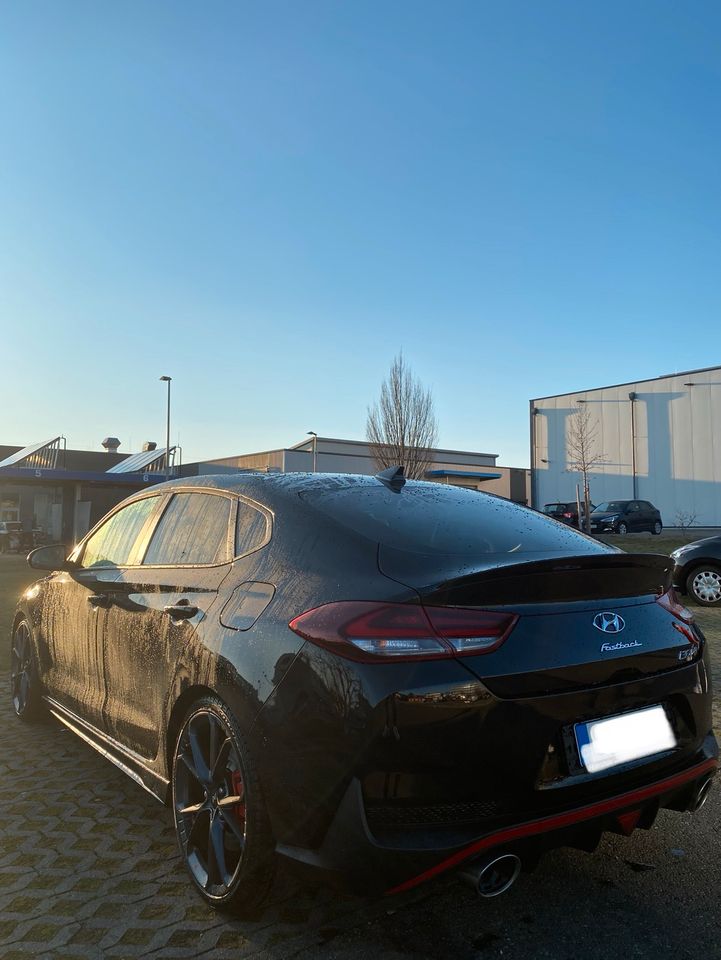 Hyundai i30 N Performance Fastback - 7319,00€ Zubehör! in Stuttgart