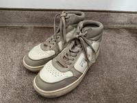 Damen Mädchen Turnschuhe Knöchelschuhe Fila Gr 40 Thüringen - Rositz Vorschau