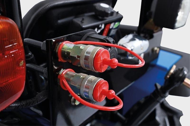 NEU Solis 26 Kleintraktor / Industriebereifung / STVO / Allrad in Edemissen