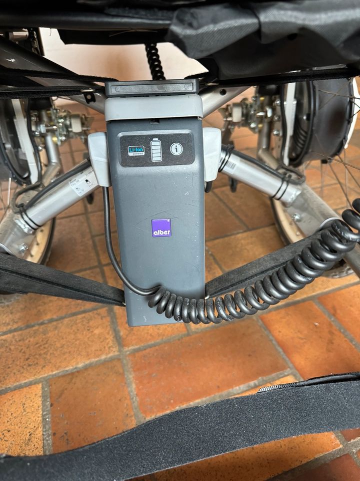Sopur Elektro Rollstuhl in Oberau
