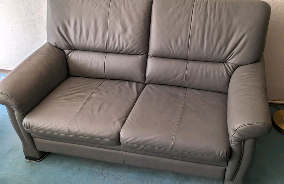 Sofa Echtleder grau - 2 Sitzer und Sessel Echtleder in Neuss