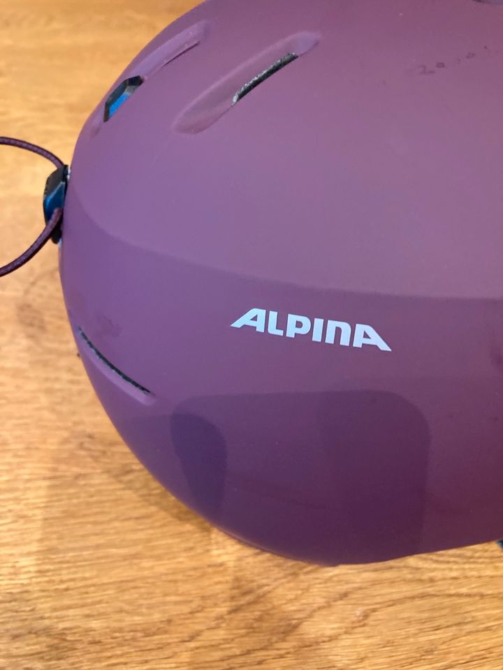 Alpina Skihelm neu Größe L in Hunsrück