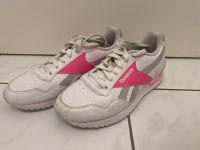 Reebok Turnschuh weiß Grösse 37 Nordrhein-Westfalen - Moers Vorschau