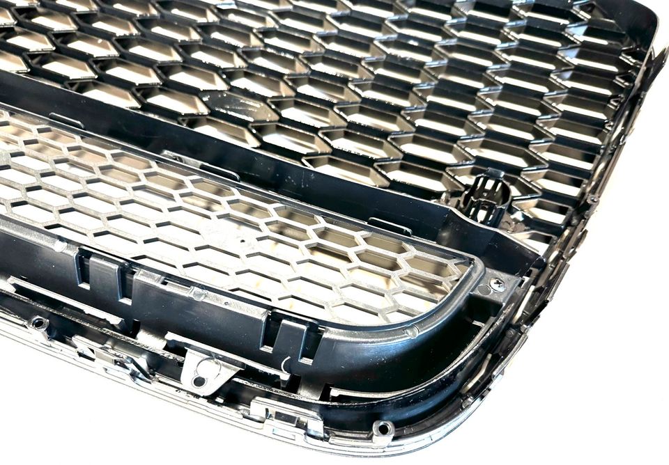 Audi RS6 A6 S6 Vorfacelift Kühlergrill Grill RS Optik in Auggen