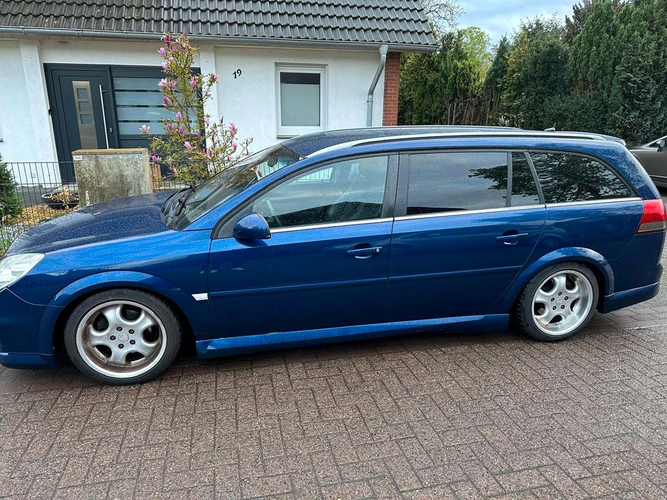 Opel vectra c 2008 in Attendorn