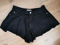 Kurze Hose Hotpants Black Denim in M Ramersdorf-Perlach - Ramersdorf Vorschau