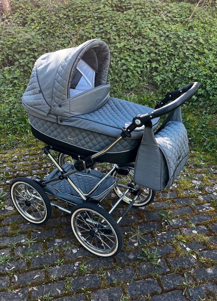 Kinderwagen Set in top Zustand in Suhl