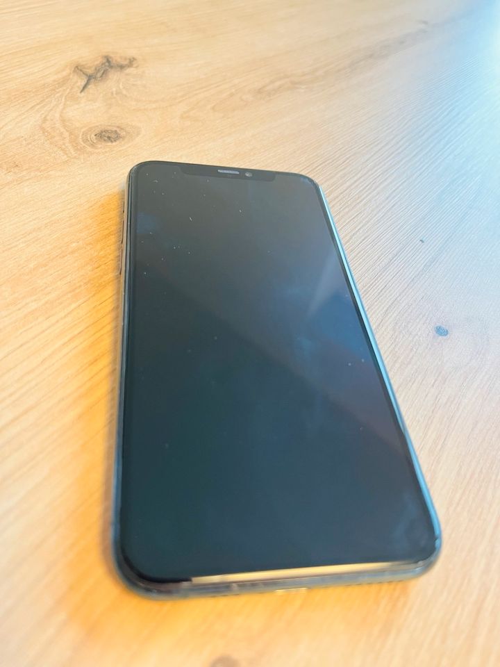 iPhone 11 Pro 64 vg in Westerstede