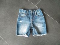 Kurze Jeans von babyGap in Gr. 80/86 Nordrhein-Westfalen - Kreuztal Vorschau