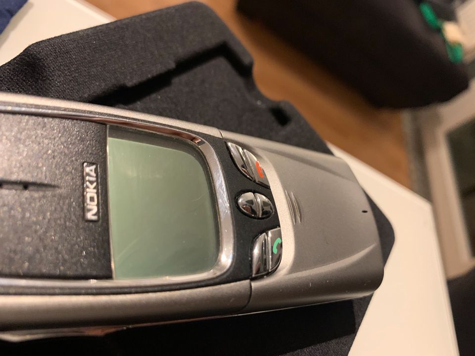 Nokia 8850 inkl. OVP und Zubehör sehr guter Zustand in Hannover