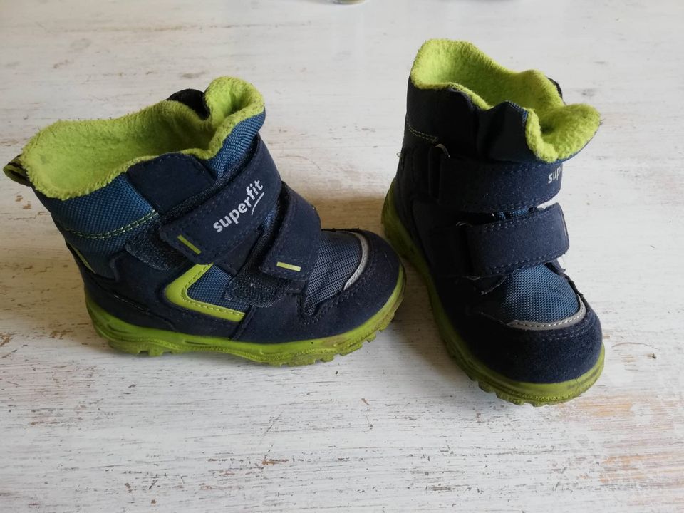 Winterschuhe Kleinkind blau Größe 22 Superfit in Berlin