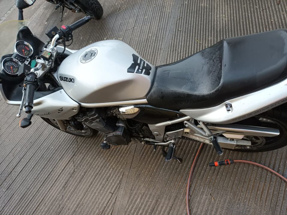 Suzuki GSF 1200 S Bandit in Kernen im Remstal