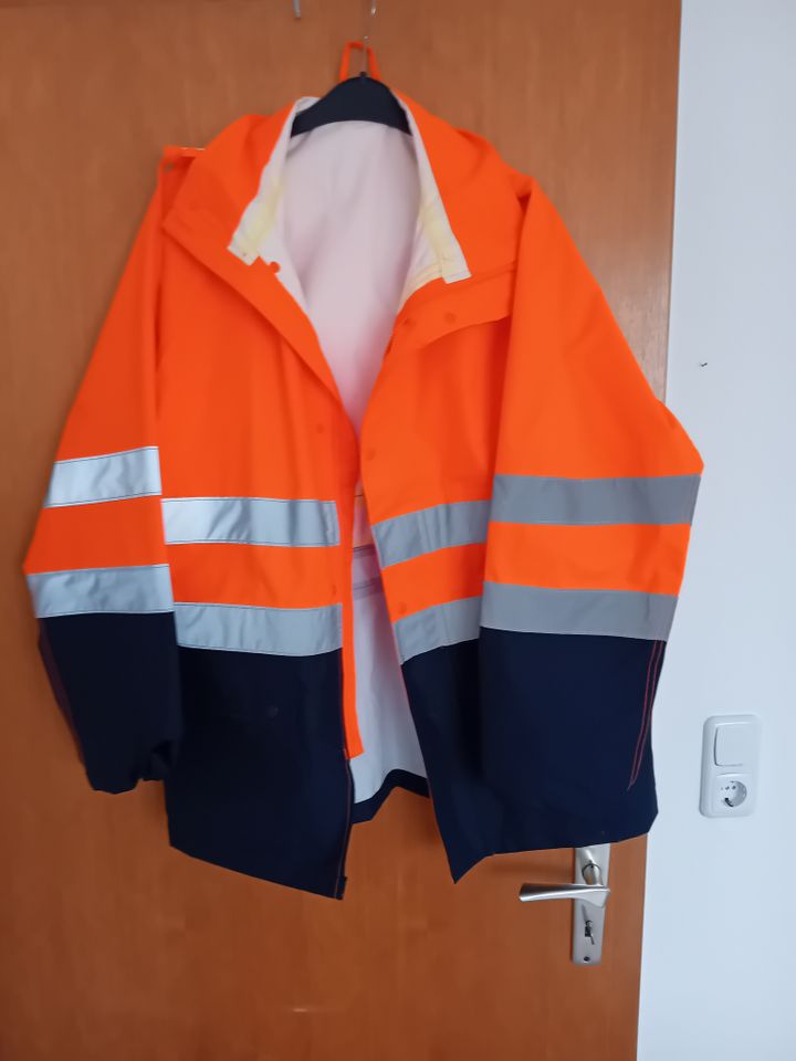 Warnschutz Regenjacke NEO in Siegen