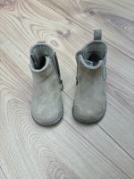 Beige Chelsea Boots mit Glitzereinsatz Nordrhein-Westfalen - Jüchen Vorschau