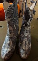 Westernboots Cowboy Stiefel Peter Kaiser Schlange Gr. 38,5 Köln - Merkenich Vorschau