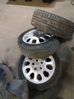 Mercedes A 140 Alufelgen mit Reifen 4 Stück original 15 Zoll Nordrhein-Westfalen - Bocholt Vorschau