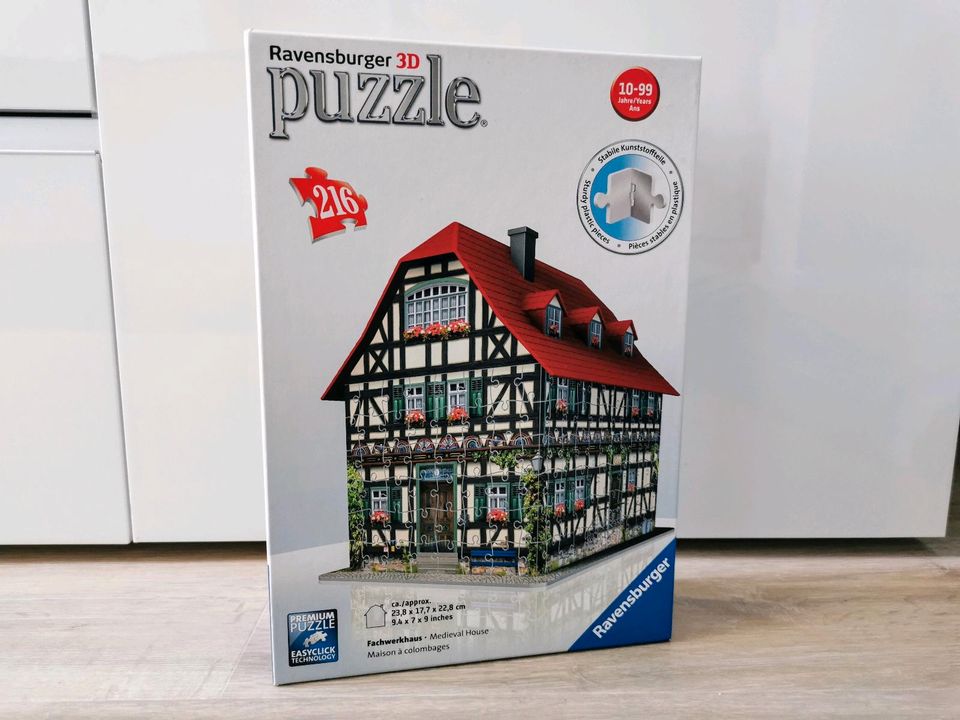 Wie neu! Ravensburger 3D Puzzle Fachwerkhaus komplett in Falkensee