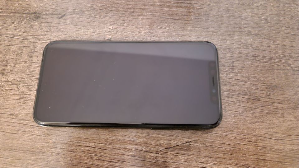 *TOP* Apple iPhone 11 Pro - 64GB, grün in Hamburg