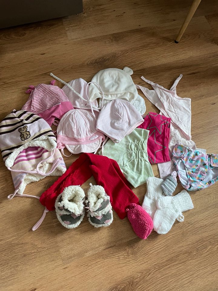 Baby Kleidungspacket 58 Teile 62/68 in Bad Windsheim