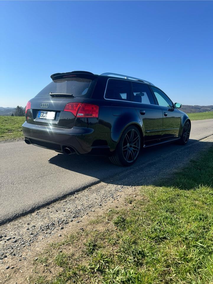 Audi RS4 b7 Avant 4.2 V8 QB6 Carbon Supersprint Bilstein in Kürten