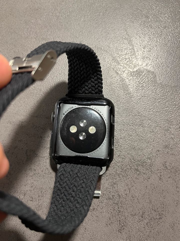 Apple Watch Serie 3 Nike Edition 44mm in Steffenberg