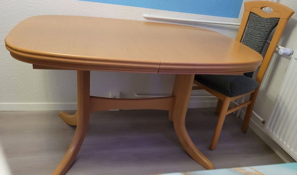 Küchentisch mit Polsterstuhl aus Massivholz Tisch Küchenmöbel in Schwerin