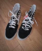 Vans NEU Gr. 42 Niedersachsen - Varel Vorschau