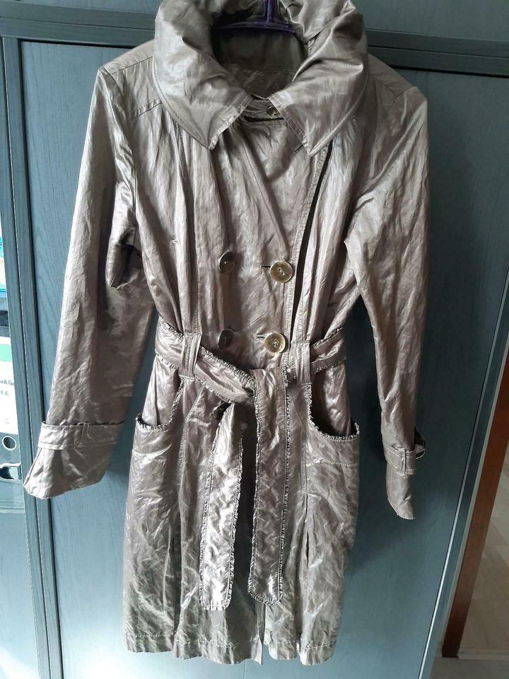 Betty Barclay Mantel Trenchcoat in Völklingen