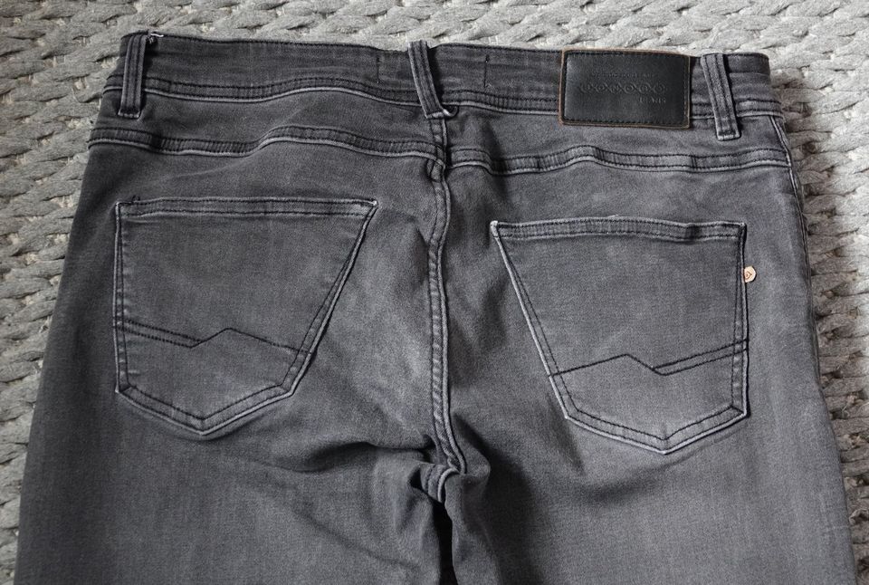 Bonobo Jeans | Skinny | schwarz-grau | W32 L32 in Kappelrodeck