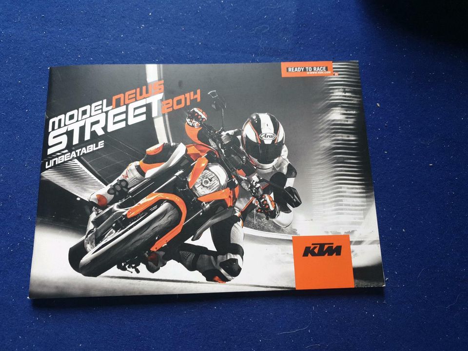 KTM Prospekt 2014 Modelle für Strasse Superduke 1190 RC8 R in Dornhan