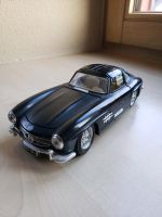 Vintage Modellauto Mercedes-Benz 300 Sl 1/24 Flügeltüren Baden-Württemberg - Erolzheim Vorschau