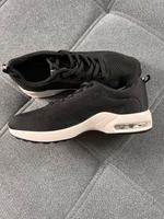 Sneaker Größe 43 NEU Sachsen - Radebeul Vorschau