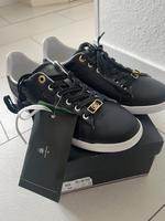 Schöne Sneaker von Tommy Hilfiger gr 40 neu Stuttgart - Stuttgart-Süd Vorschau